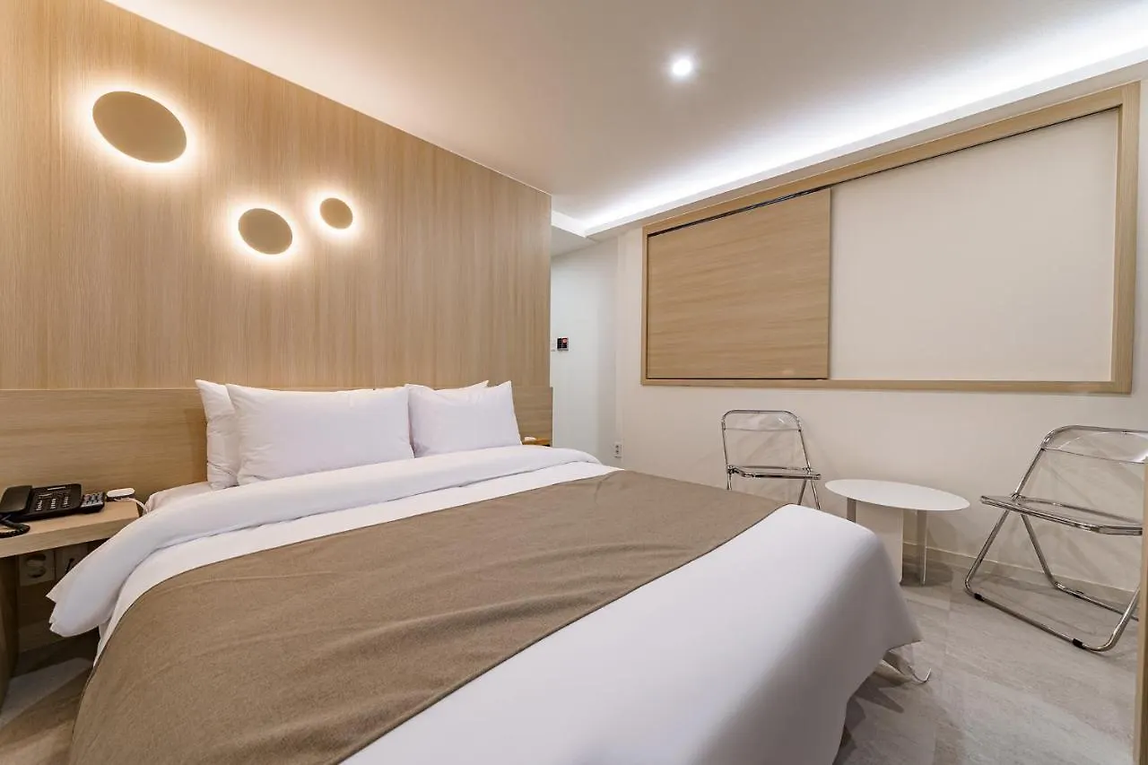 25Hours Hotel Busan 2*,  South Korea