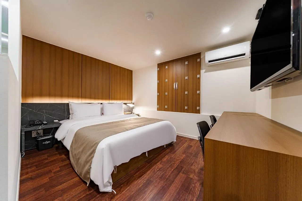 25Hours Hotel Busan
